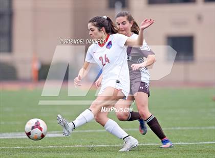 Thumbnail 1 in St. Ignatius vs. Saint Francis photogallery.