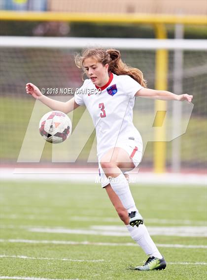 Thumbnail 3 in St. Ignatius vs. Saint Francis photogallery.