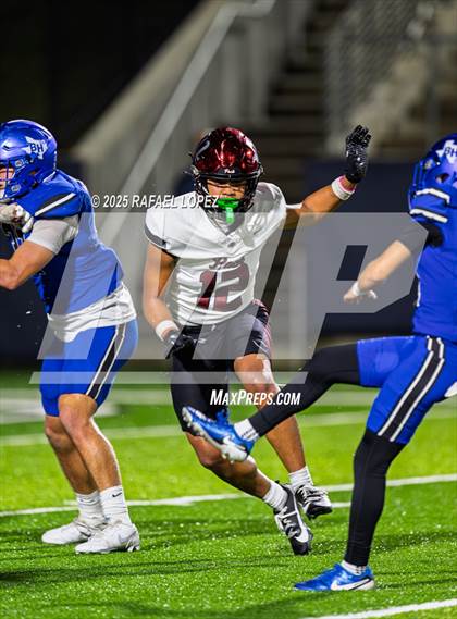 Thumbnail 1 in Weiss vs. Barbers Hill (UIL 5A D1 Football Regional) photogallery.