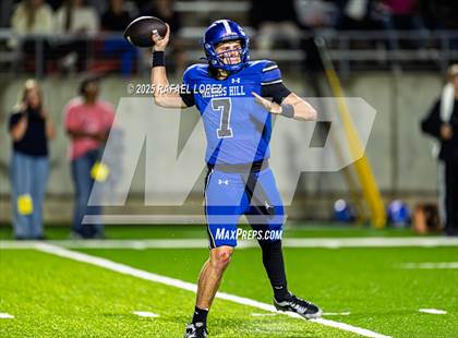 Thumbnail 1 in Weiss vs. Barbers Hill (UIL 5A D1 Football Regional) photogallery.