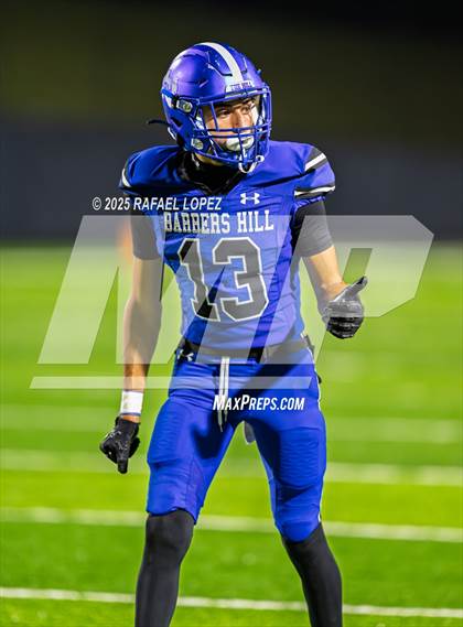 Thumbnail 1 in Weiss vs. Barbers Hill (UIL 5A D1 Football Regional) photogallery.