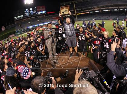 Thumbnail 2 in St. John Bosco vs. Centennial (CIF SS Pac-5 Division Final) photogallery.