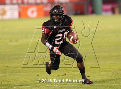 Thumbnail 1 in St. John Bosco vs. Centennial (CIF SS Pac-5 Division Final) photogallery.