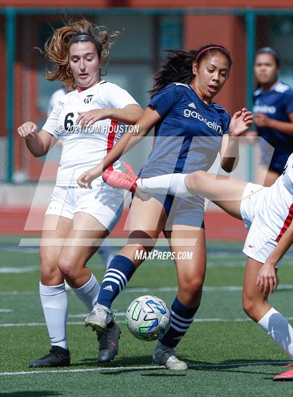 Thumbnail 2 in Flintridge Sacred Heart @ Gabrielino photogallery.