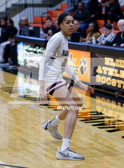 Thumbnail 2 in Harvest Prep vs Margaretta (OHSAA Division 3 Region 10 Regional Semifinal) photogallery.