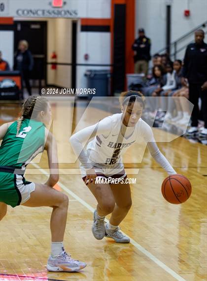 Thumbnail 2 in Harvest Prep vs Margaretta (OHSAA Division 3 Region 10 Regional Semifinal) photogallery.