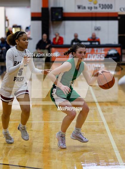 Thumbnail 2 in Harvest Prep vs Margaretta (OHSAA Division 3 Region 10 Regional Semifinal) photogallery.