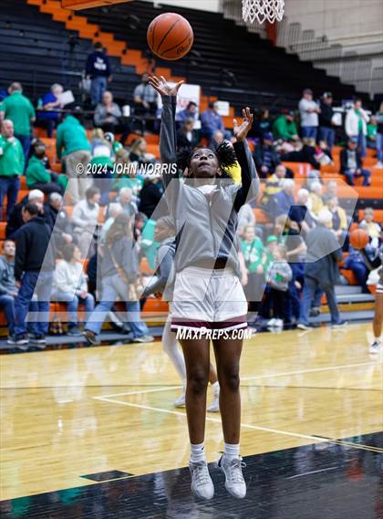 Thumbnail 3 in Harvest Prep vs Margaretta (OHSAA Division 3 Region 10 Regional Semifinal) photogallery.