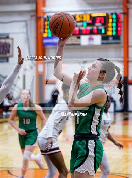 Thumbnail 2 in Harvest Prep vs Margaretta (OHSAA Division 3 Region 10 Regional Semifinal) photogallery.