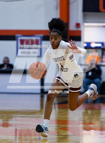 Thumbnail 3 in Harvest Prep vs Margaretta (OHSAA Division 3 Region 10 Regional Semifinal) photogallery.
