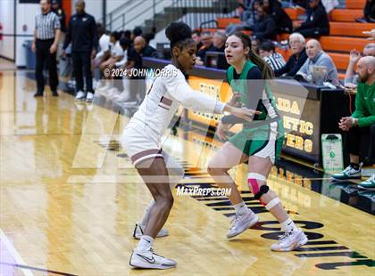 Thumbnail 1 in Harvest Prep vs Margaretta (OHSAA Division 3 Region 10 Regional Semifinal) photogallery.