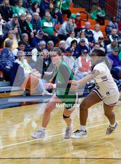 Thumbnail 2 in Harvest Prep vs Margaretta (OHSAA Division 3 Region 10 Regional Semifinal) photogallery.