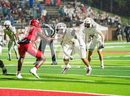 Thumbnail 2 in North Shore vs. Deer Park (UIL Football 6A D1 Region 3 Bi-District) photogallery.