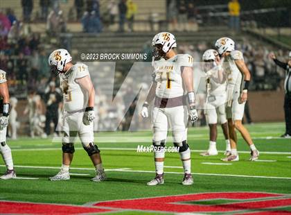 Thumbnail 3 in North Shore vs. Deer Park (UIL Football 6A D1 Region 3 Bi-District) photogallery.