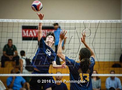 Thumbnail 3 in St. Mark's vs Texas Homeschool Volleyball photogallery.