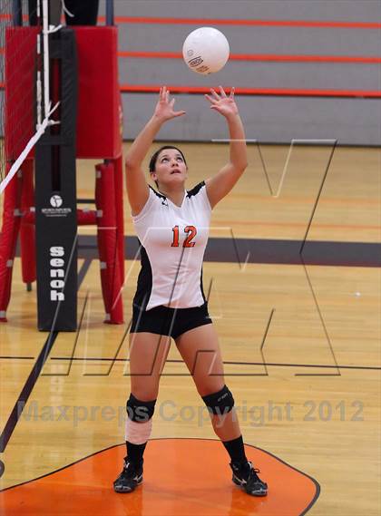 Thumbnail 1 in Placer @ Roseville photogallery.