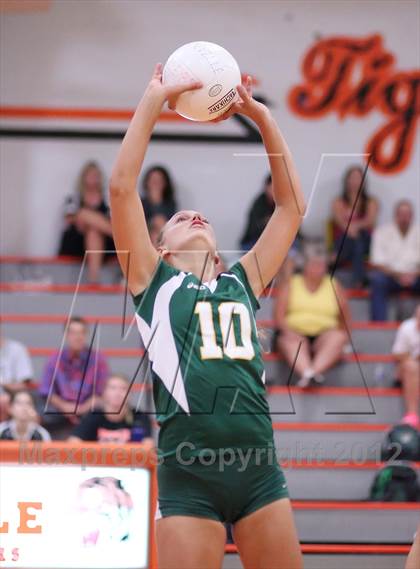 Thumbnail 1 in Placer @ Roseville photogallery.