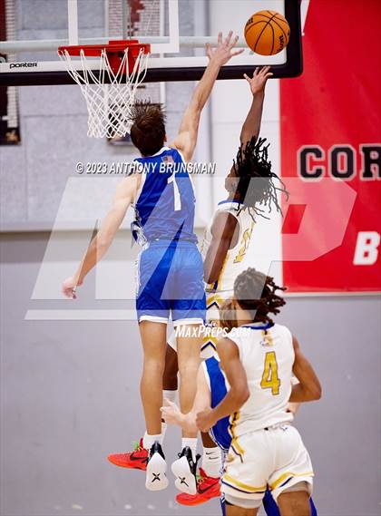 Thumbnail 3 in Grant vs. El Dorado (Cordova Christmas Tournament) photogallery.
