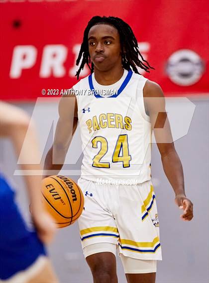 Thumbnail 3 in Grant vs. El Dorado (Cordova Christmas Tournament) photogallery.