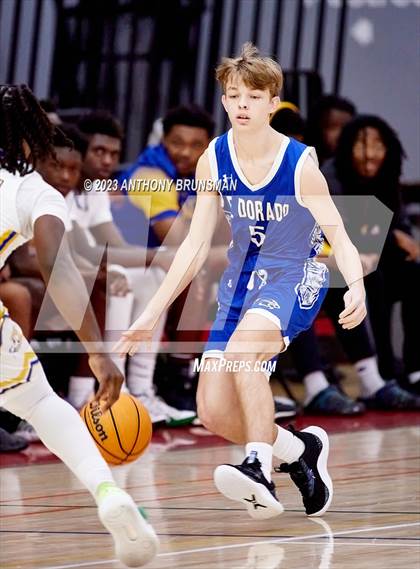 Thumbnail 3 in Grant vs. El Dorado (Cordova Christmas Tournament) photogallery.