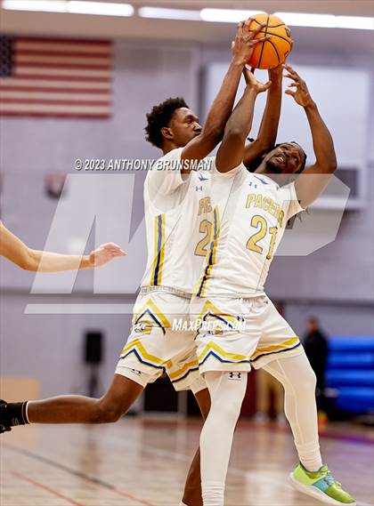 Thumbnail 1 in Grant vs. El Dorado (Cordova Christmas Tournament) photogallery.