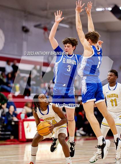 Thumbnail 1 in Grant vs. El Dorado (Cordova Christmas Tournament) photogallery.