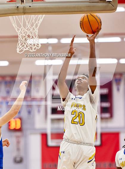 Thumbnail 2 in Grant vs. El Dorado (Cordova Christmas Tournament) photogallery.