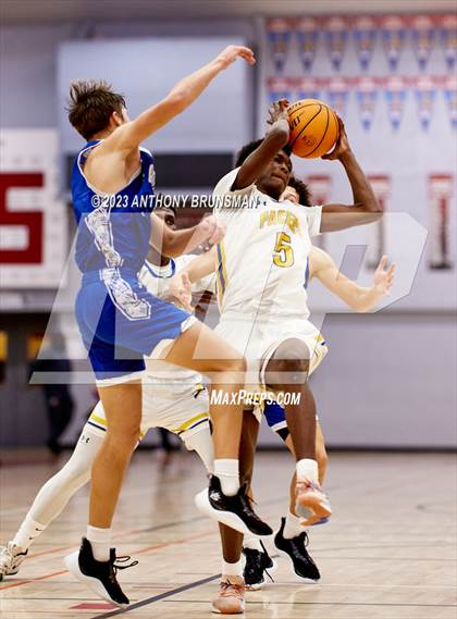 Thumbnail 2 in Grant vs. El Dorado (Cordova Christmas Tournament) photogallery.