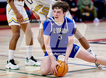 Thumbnail 1 in Grant vs. El Dorado (Cordova Christmas Tournament) photogallery.