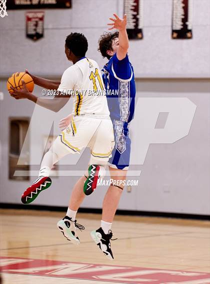 Thumbnail 1 in Grant vs. El Dorado (Cordova Christmas Tournament) photogallery.