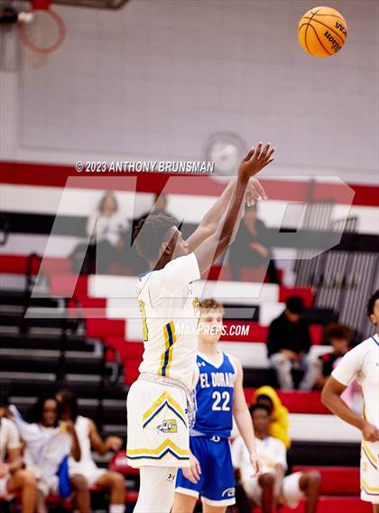 Thumbnail 3 in Grant vs. El Dorado (Cordova Christmas Tournament) photogallery.