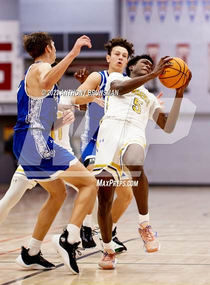 Thumbnail 3 in Grant vs. El Dorado (Cordova Christmas Tournament) photogallery.