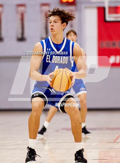 Thumbnail 3 in Grant vs. El Dorado (Cordova Christmas Tournament) photogallery.