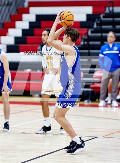 Thumbnail 2 in Grant vs. El Dorado (Cordova Christmas Tournament) photogallery.
