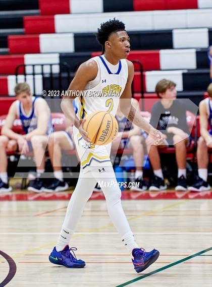 Thumbnail 3 in Grant vs. El Dorado (Cordova Christmas Tournament) photogallery.