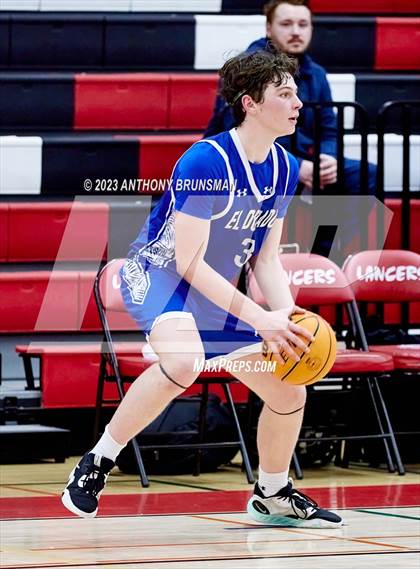 Thumbnail 3 in Grant vs. El Dorado (Cordova Christmas Tournament) photogallery.