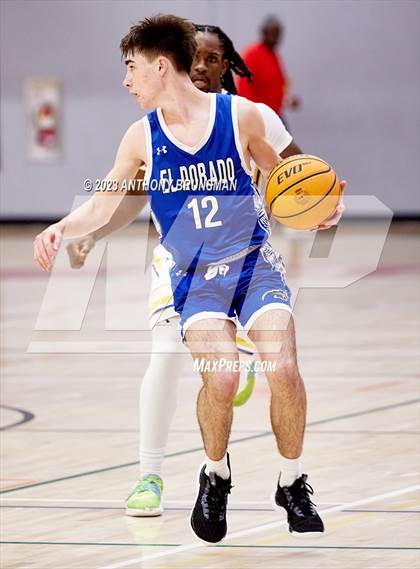 Thumbnail 3 in Grant vs. El Dorado (Cordova Christmas Tournament) photogallery.