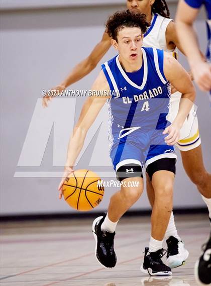 Thumbnail 3 in Grant vs. El Dorado (Cordova Christmas Tournament) photogallery.