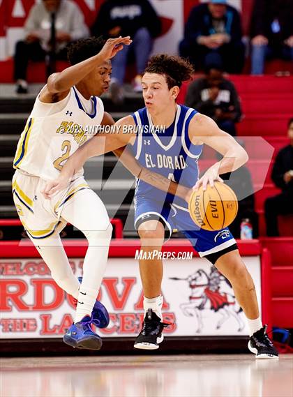 Thumbnail 3 in Grant vs. El Dorado (Cordova Christmas Tournament) photogallery.