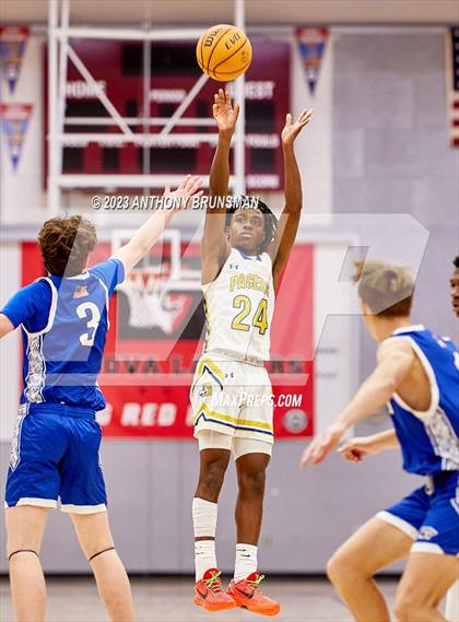 Thumbnail 1 in Grant vs. El Dorado (Cordova Christmas Tournament) photogallery.