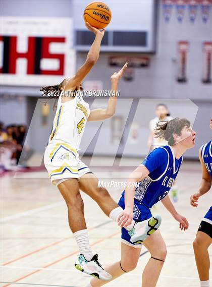 Thumbnail 3 in Grant vs. El Dorado (Cordova Christmas Tournament) photogallery.