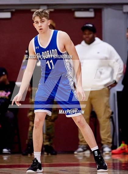 Thumbnail 2 in Grant vs. El Dorado (Cordova Christmas Tournament) photogallery.