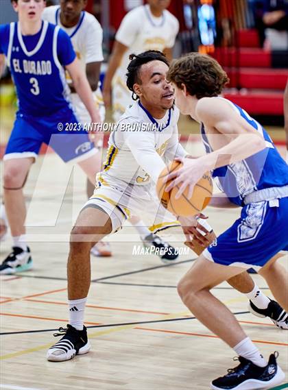 Thumbnail 1 in Grant vs. El Dorado (Cordova Christmas Tournament) photogallery.