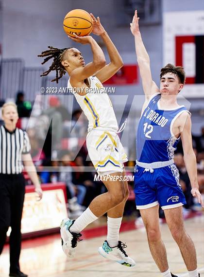 Thumbnail 1 in Grant vs. El Dorado (Cordova Christmas Tournament) photogallery.
