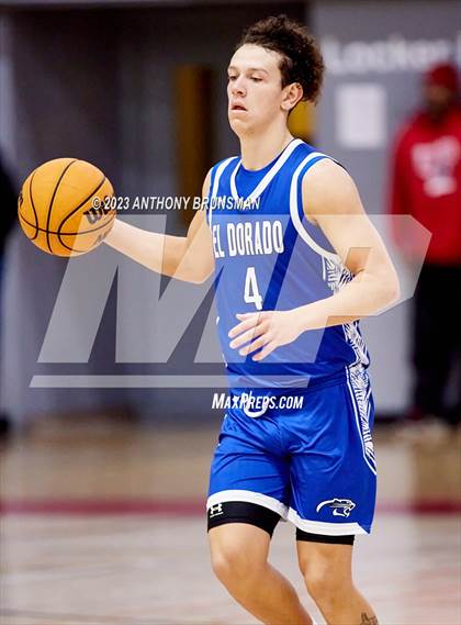 Thumbnail 1 in Grant vs. El Dorado (Cordova Christmas Tournament) photogallery.