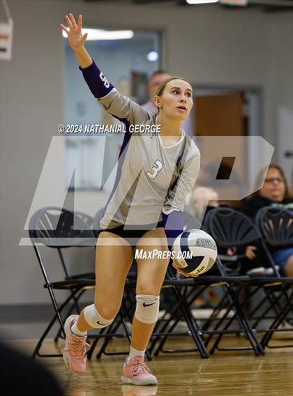 Thumbnail 1 in Elkhorn South vs. Bellevue East photogallery.
