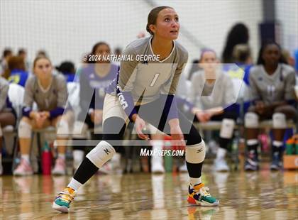 Thumbnail 2 in Elkhorn South vs. Bellevue East photogallery.