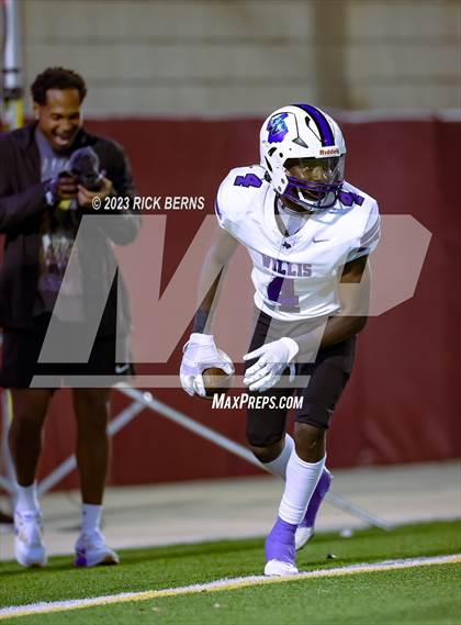 Thumbnail 2 in Grand Oaks vs Willis photogallery.