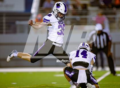 Thumbnail 1 in Grand Oaks vs Willis photogallery.