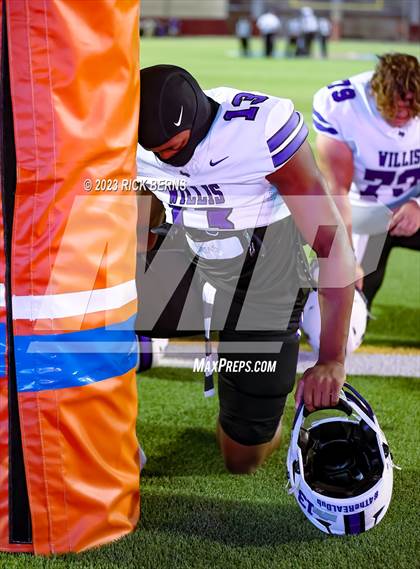 Thumbnail 1 in Grand Oaks vs Willis photogallery.